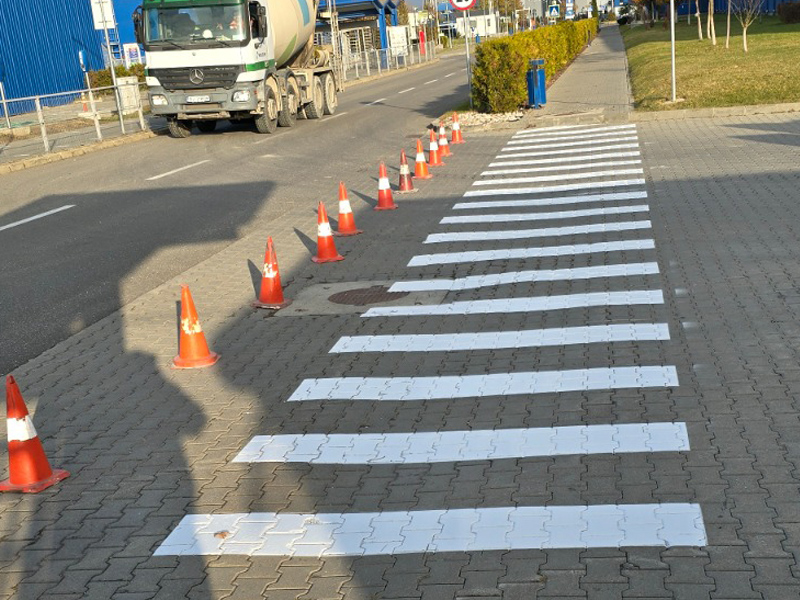 marcaje rutiere industrial beton : pavaj 1